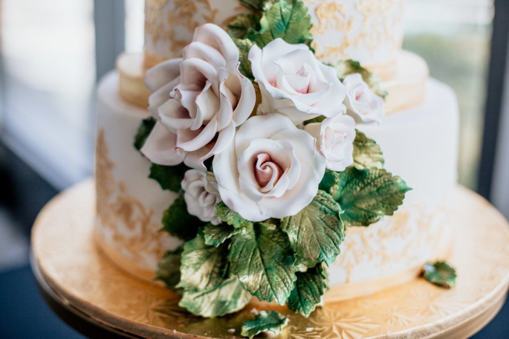Wedding at Venue ventanas Atlanta | Brittany & Christopher | Cake