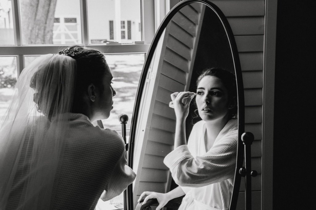 bride Getting ready