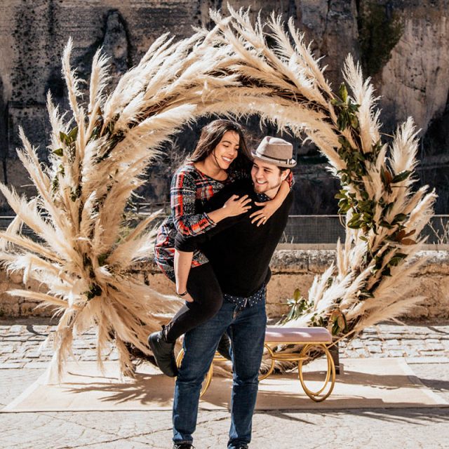 Diego y Oriana podcast viento en las velas fotógrafos de boda Diego y Oriana