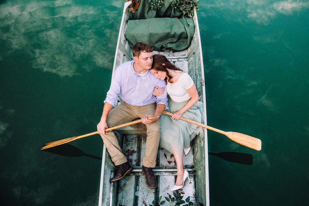 Couple session on a boat