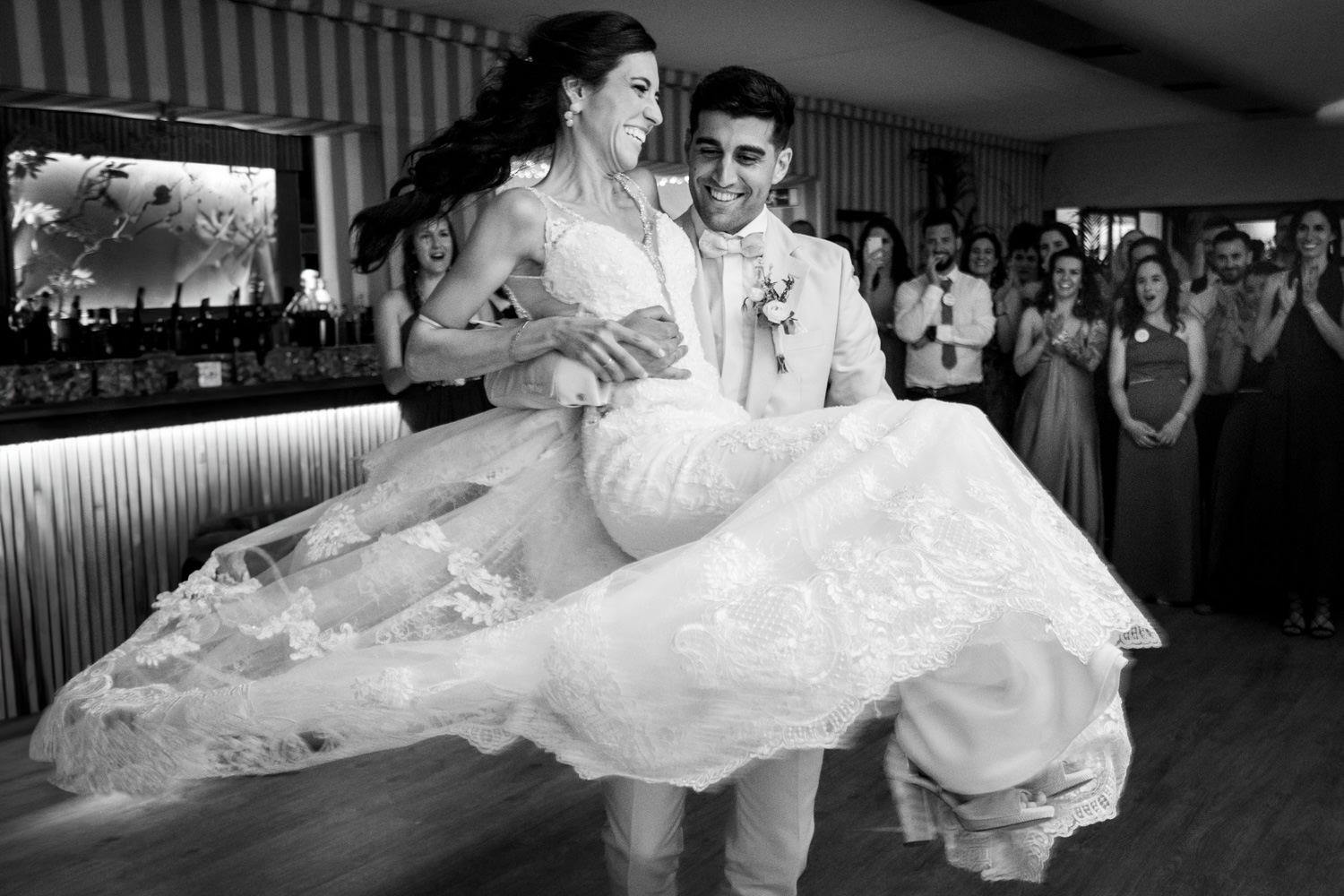 retrato original del baile de novios en la boda