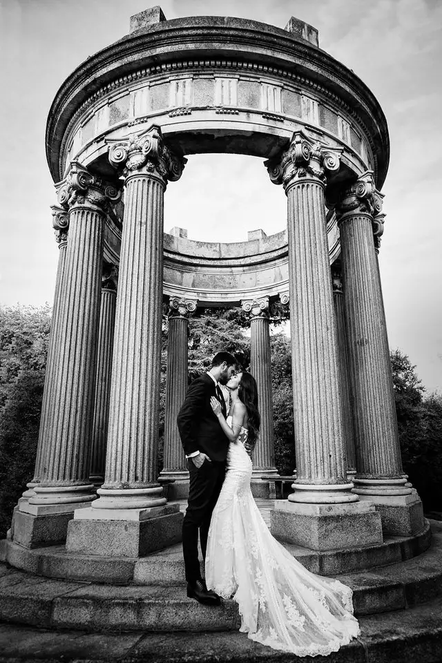 Portrait couple in Madrid