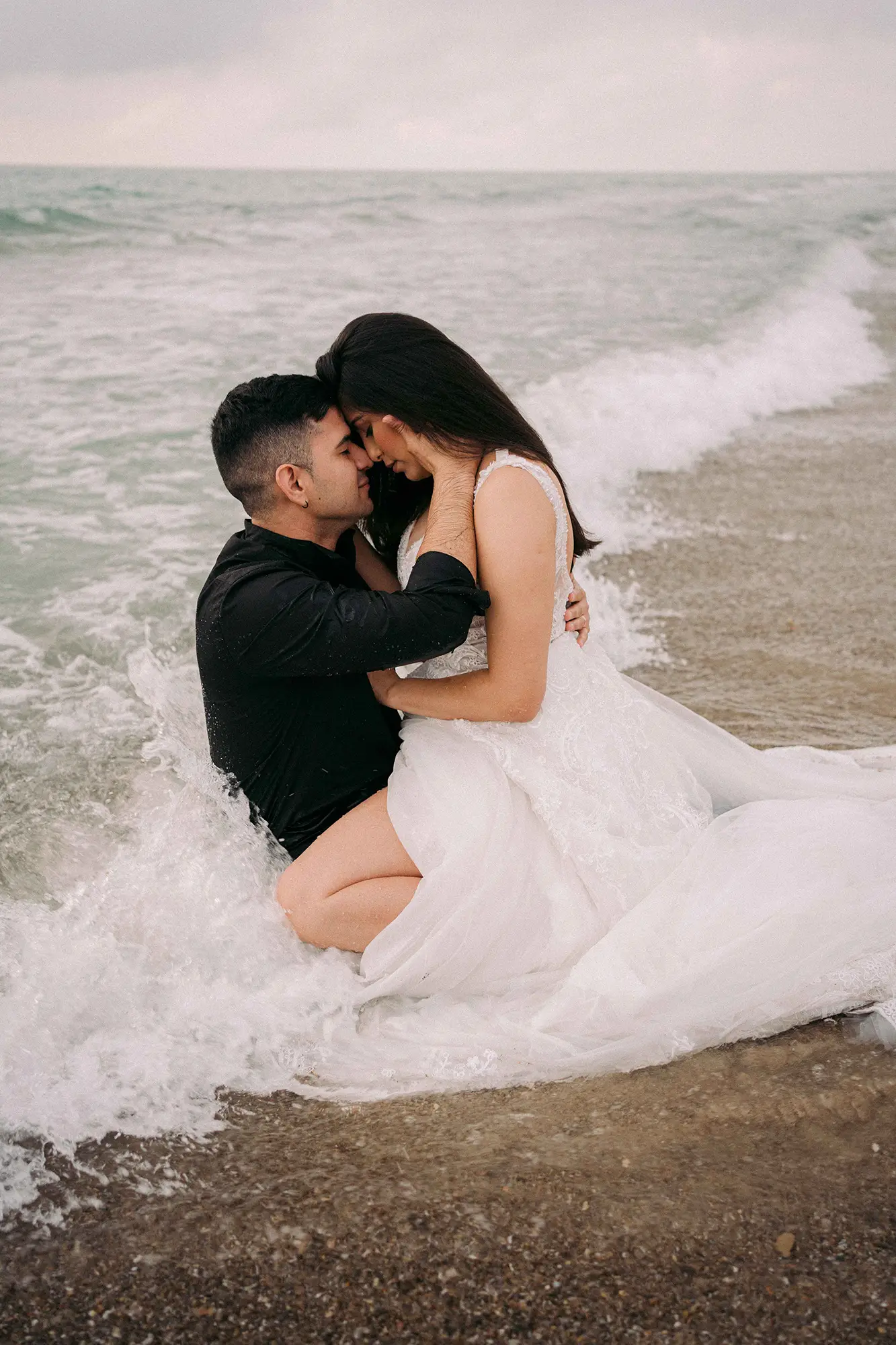 couple romantic kiss at the beach