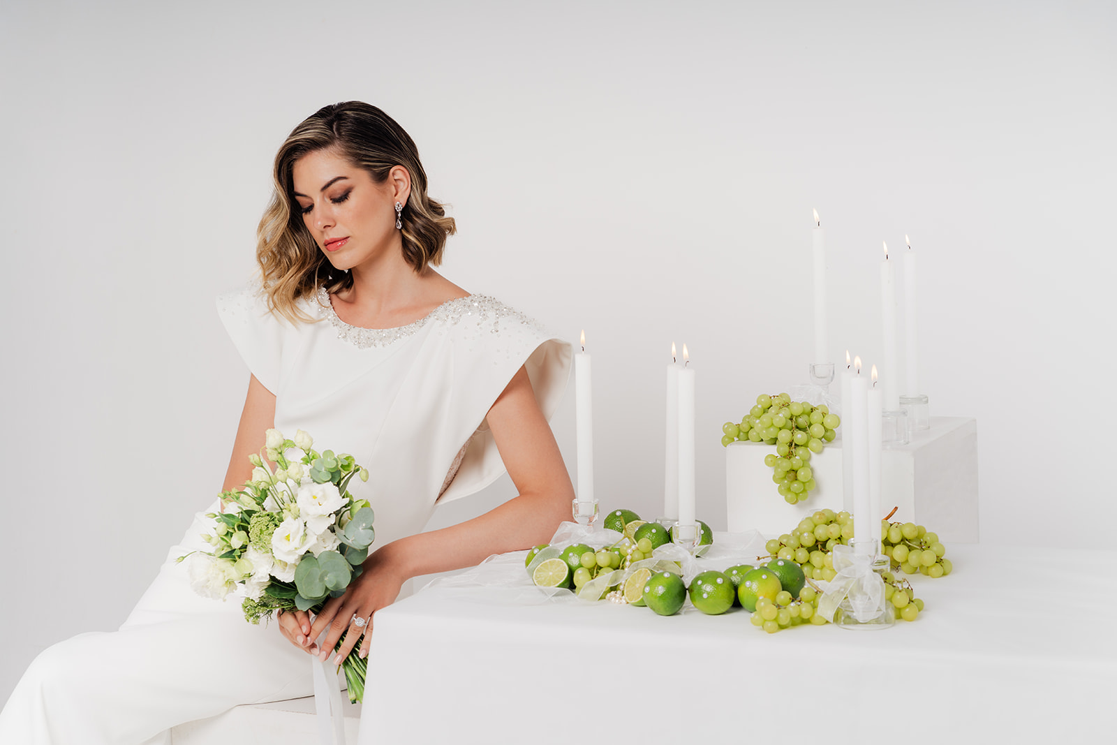 Editorial bridal portrait with Pronovias Rajola gown in Valencia Editorial bridal portrait with Pronovias Rajola gown in Valencia