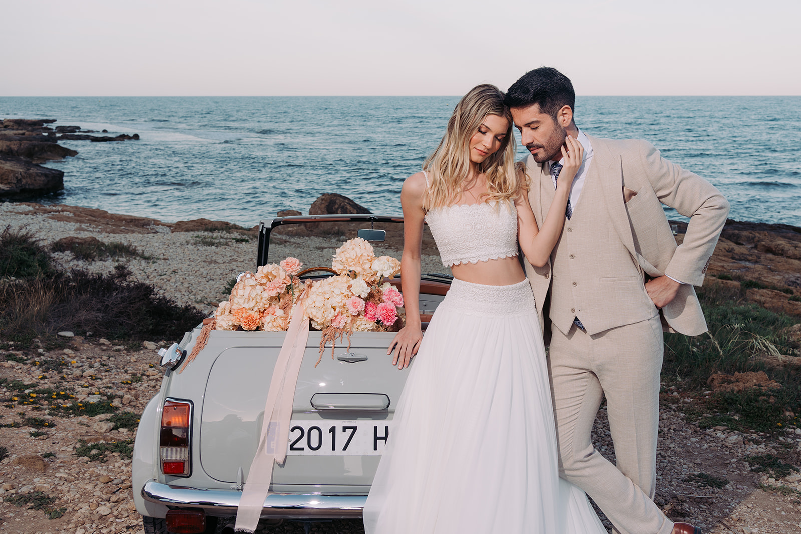 Vintage car wedding photos Costa Blanca